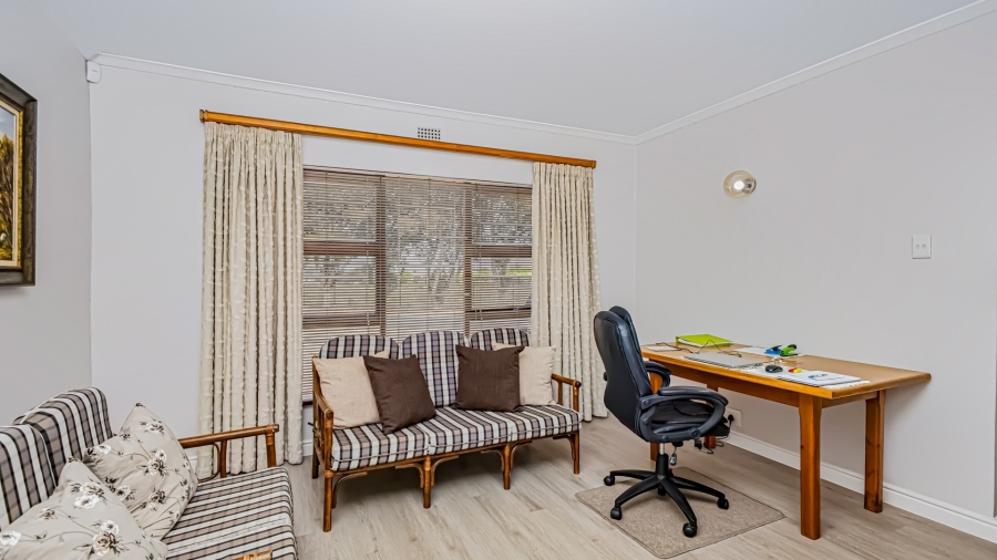 3 Bedroom Property for Sale in Monte Vista Western Cape